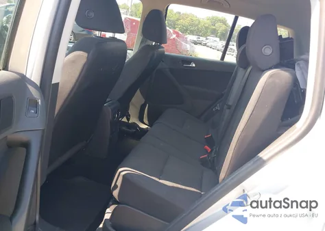 2018 Volkswagen Tiguan Limited 2.0T из США, поврежденный, VIN WVGAV7AX1JK004473